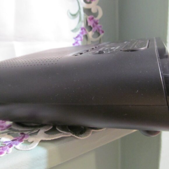 Sony ICF-C218 FM/AM Clock Radio Dream Machine w/ Auto Time Set Tested & Working - Picture 7 of 10